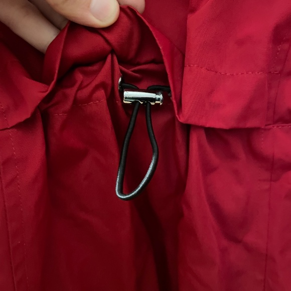 Red winter jacket - Picture 4 of 9